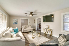 Home with Patio and Games Near Dtwn Pensacola!